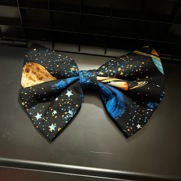 Galaxy bow - Picture 1 of 4